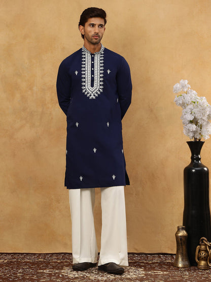 Herren Kurta Pyjama Set in Dunkelblau mit Stickerei